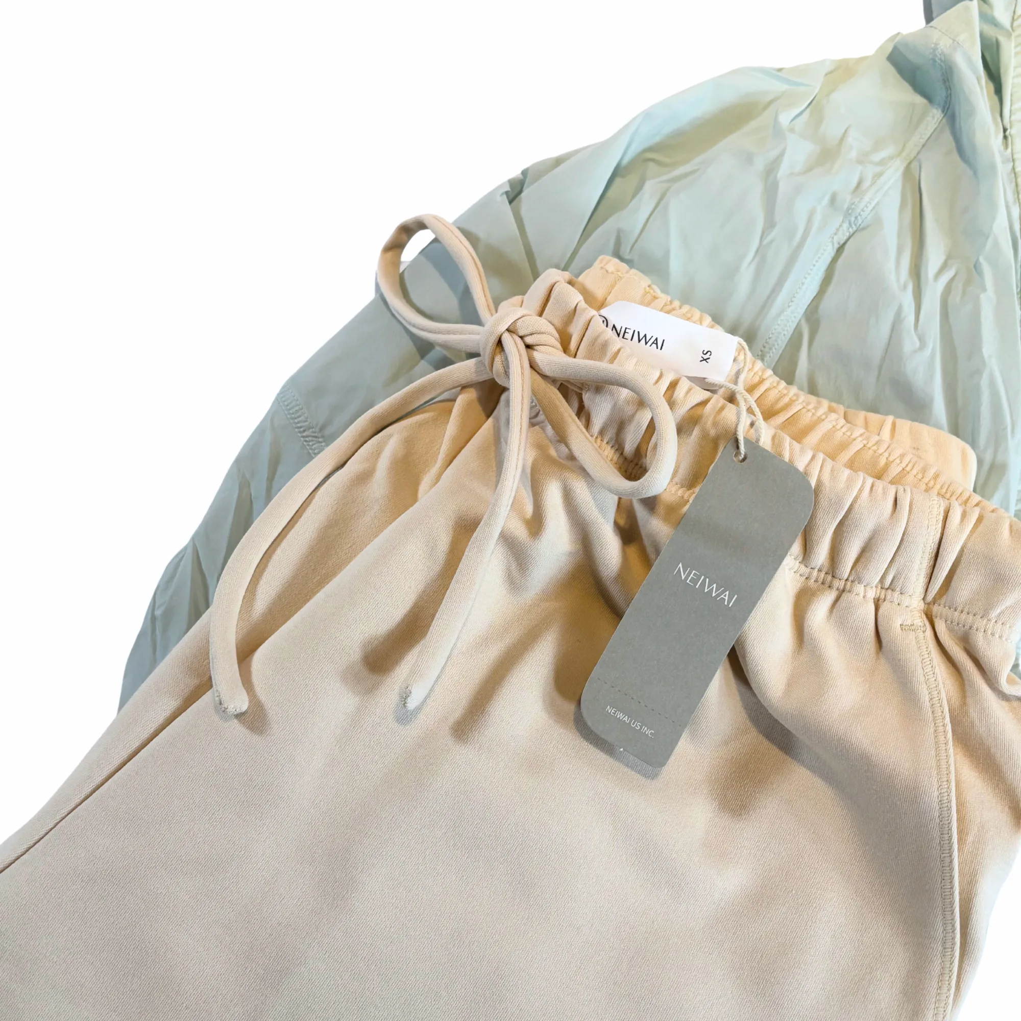 Neiwai NWT/NWOT Intimates and Apparel Mini Box