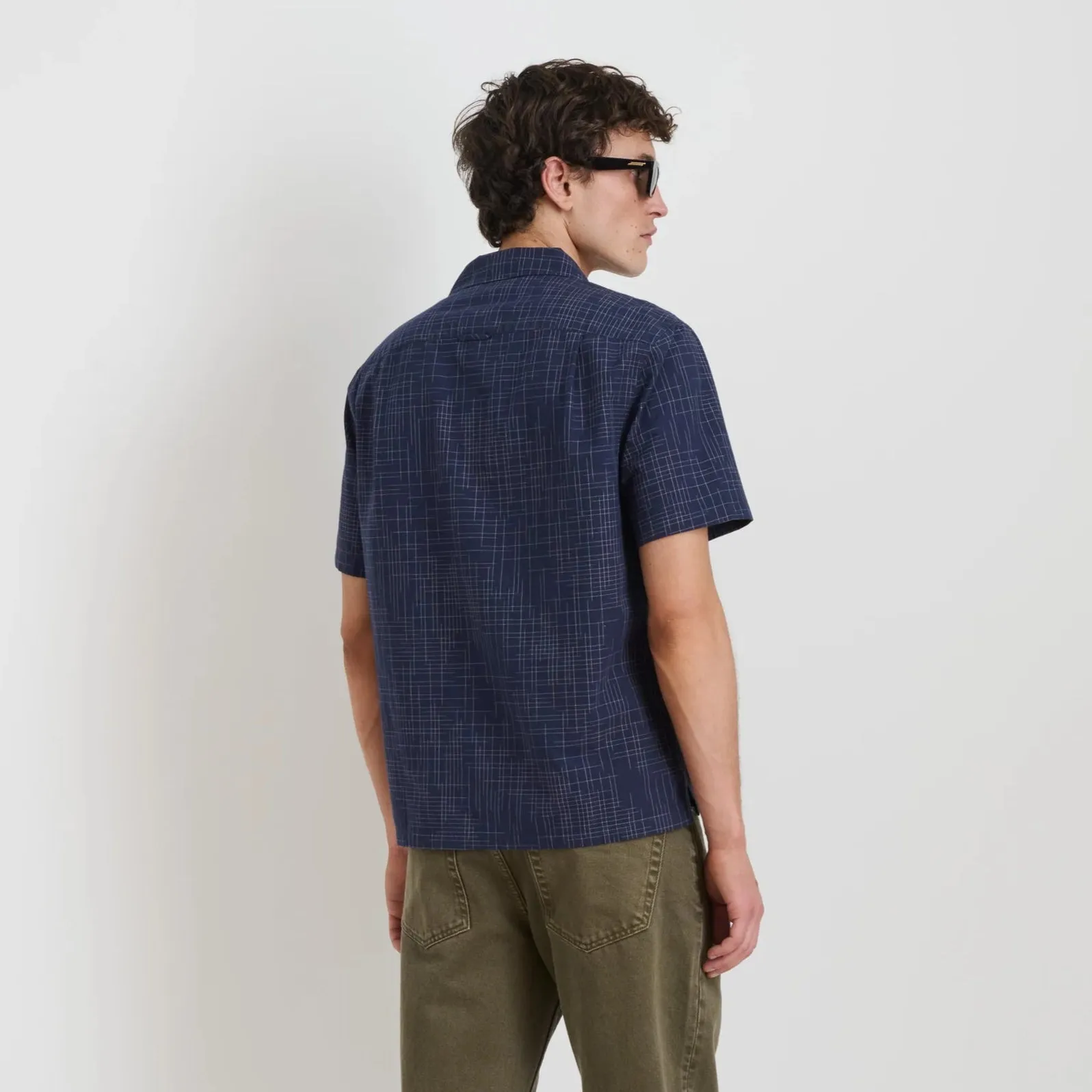 Som Short Sleeve Popover. Navy
